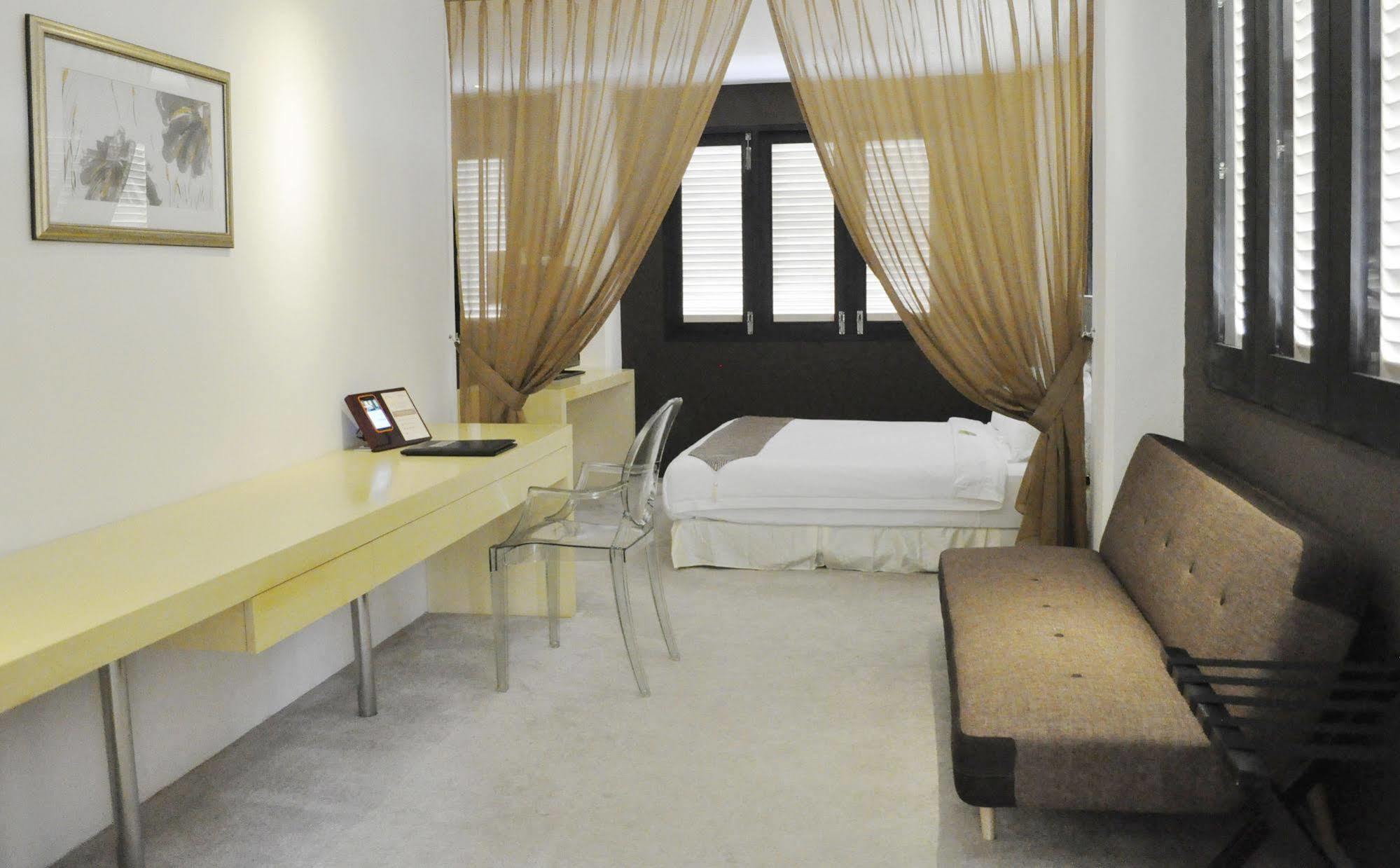 Raintr33 Hotel Singapore Esterno foto